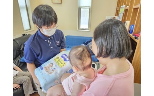 ～日々の負担と心の不安を軽くし、 安心して子育てができるまちに～