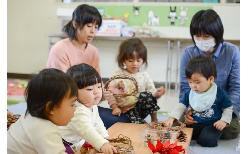 妊婦さんのために健康診査費用の一部助成やマタニティ教室を実施しています！