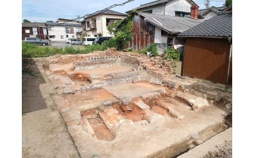 発掘された小路庵窯跡の整備をふるさと納税で！