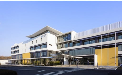 ⑬ 公共施設の整備に関する事業