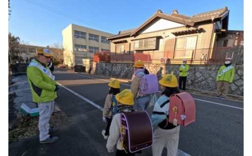 森岡小学校を応援する事業