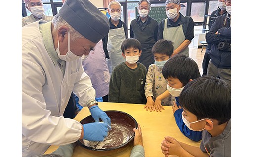 ２.「世代をつなぐ」事業