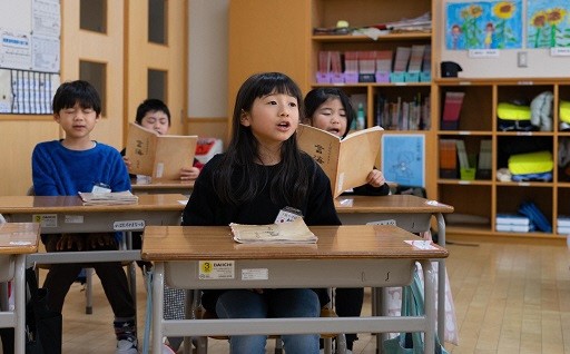 3 ふるさとの子どもと高齢者の笑顔が輝く事業